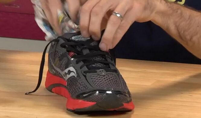 Scarpe e biancheria intima